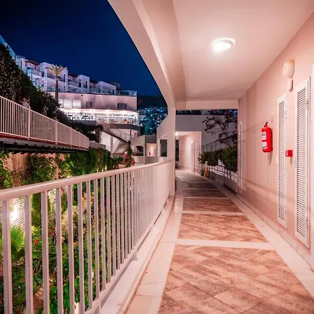 אתר נופש Baia Bodrum 5*