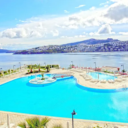 Baia Bodrum リゾート グンドーガン